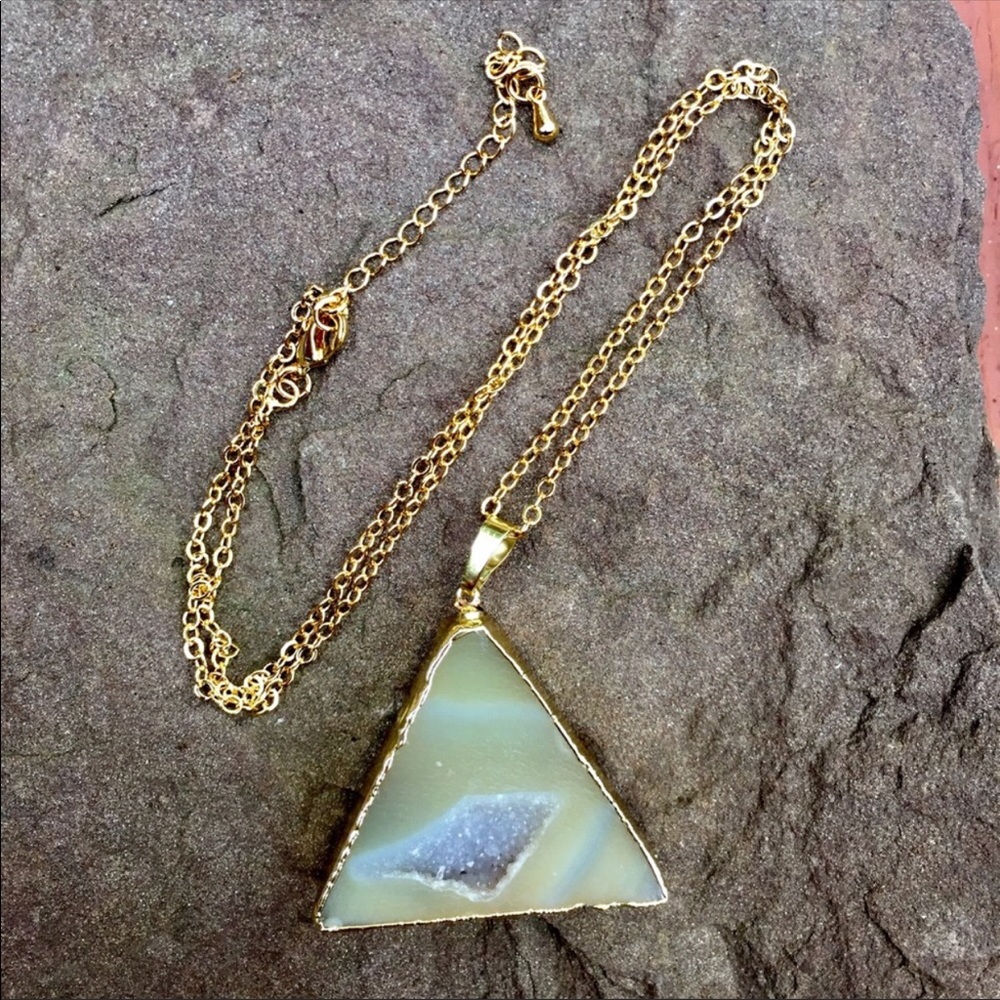 🔴2 for $20 Natural Geode Agate Stone Necklace - Picture 5 of 7